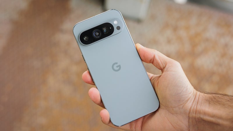 The compact Google Pixel 9 Pro returns to its Black Friday price on Amazon, but not for long