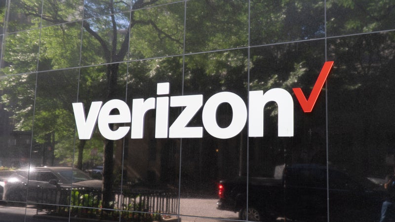 AT&T and Verizon customers will soon be able to make video calls by satellite