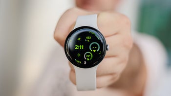 Image of the Pixel Watch 3 on a person's hand