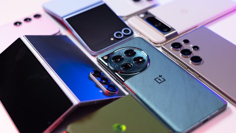 (Quiz) Which phone is this? Test your knowledge in the smartphone close-up challenge!