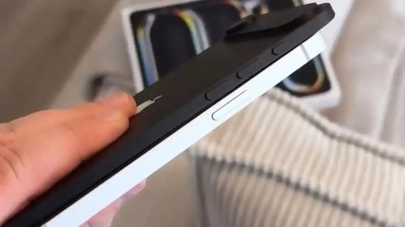 iPhone 17 Air leaked pics show a dummy next to an iPhone 16e, and it's so thin!