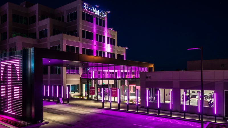 T-Mobile announces two new plans and 5-year price lock guarantee