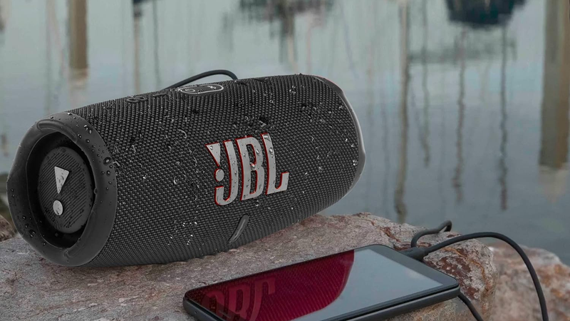 The popular JBL Charge 5 plunges to a crazy-low price, but not for long