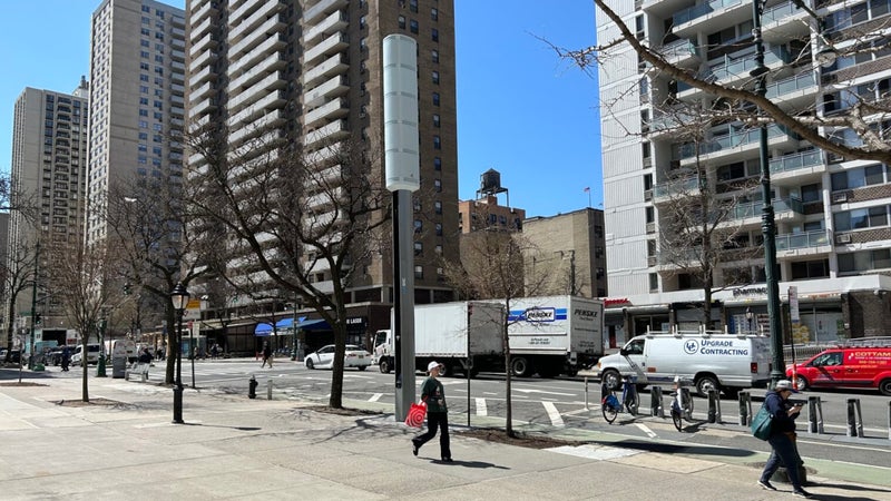5G Cell tower that invaded the Upper West Side has some NYC residents disgusted