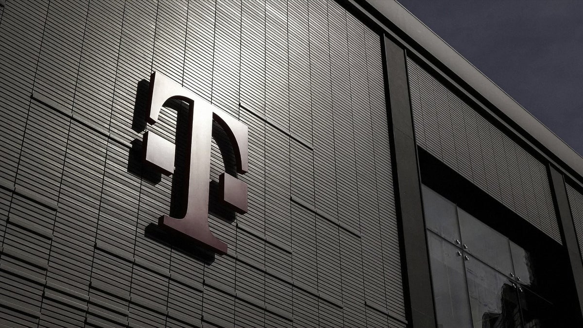 T-Mobile logo