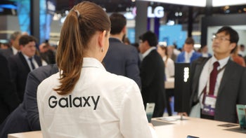 Samsung Galaxy S21 users, you might want to check your phones very soon