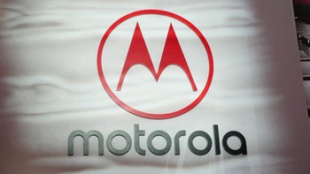 Some Motorola phones are experiencing rapid battery drain and overheating issues