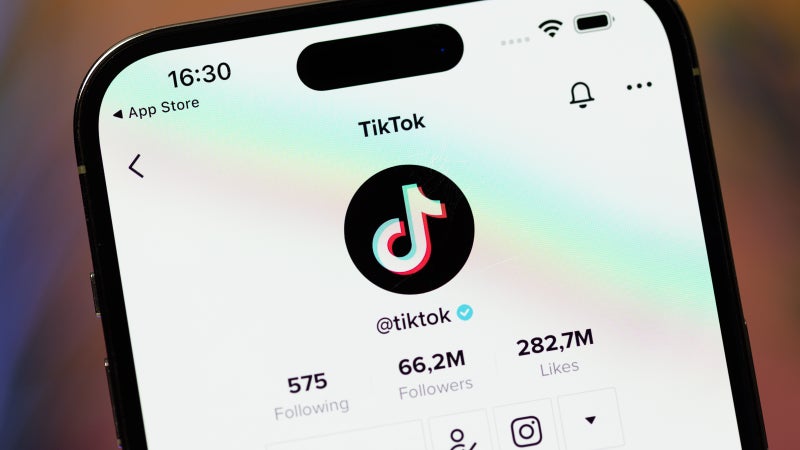 TikTok assures American advertisers that they’re not planning on going anywhere