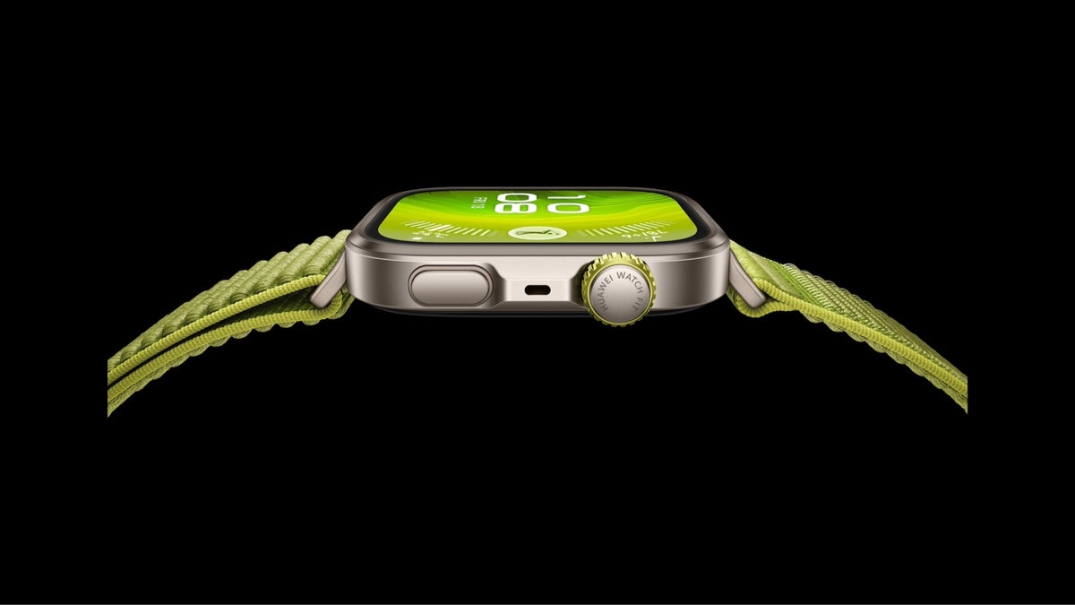 The Huawei Watch Fit 4 Pro in Green color.