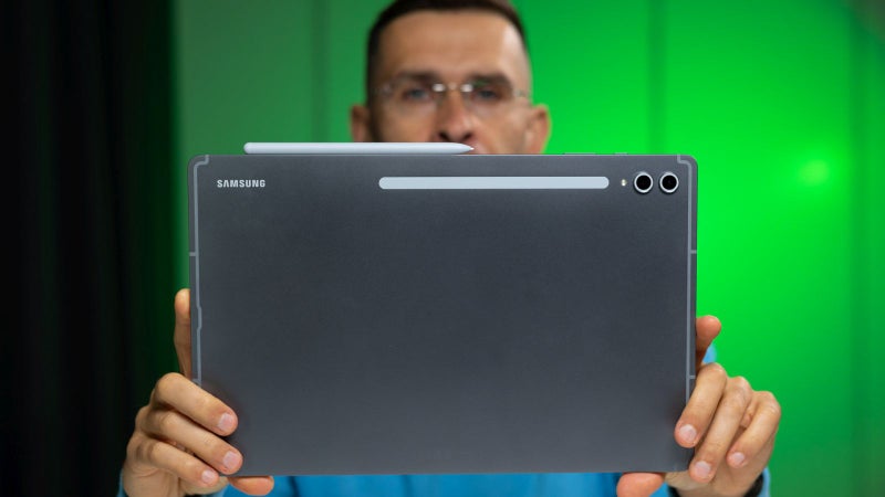 Samsung's awe-inspiring Galaxy Tab S10 Ultra is on sale at up to $300 discounts sans trade-in