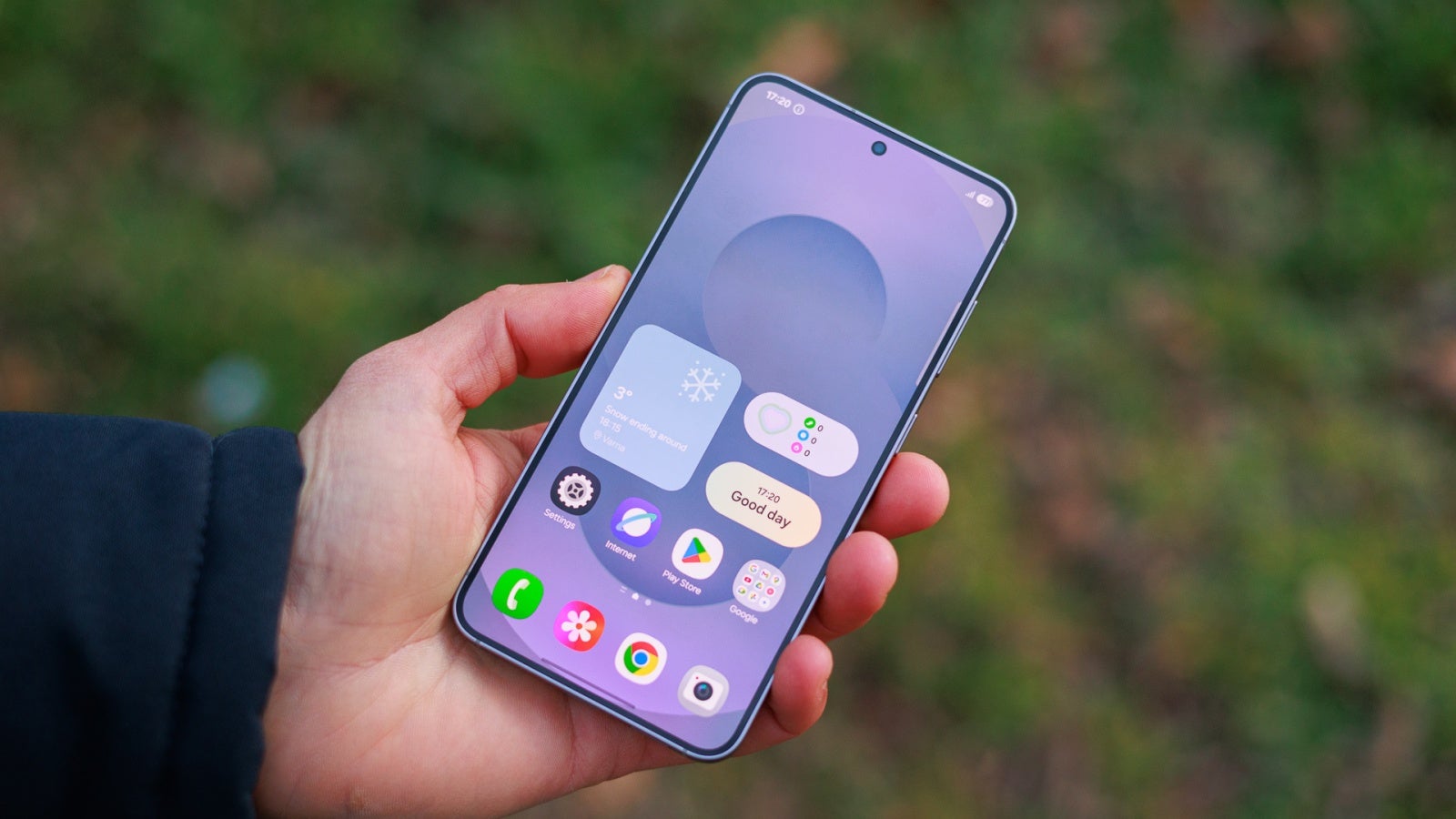 Surprise Memorial Day deal slashes supreme $175 off Samsung's Galaxy S25 price