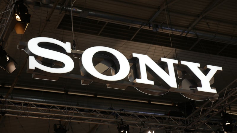 Report: Sony won't build any more flagship Xperia phones