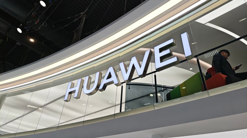 Smartphones galore, as Huawei confirms explosive start of the summer