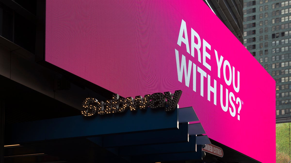 Mint Unlimited vs T-Mobile Essentials