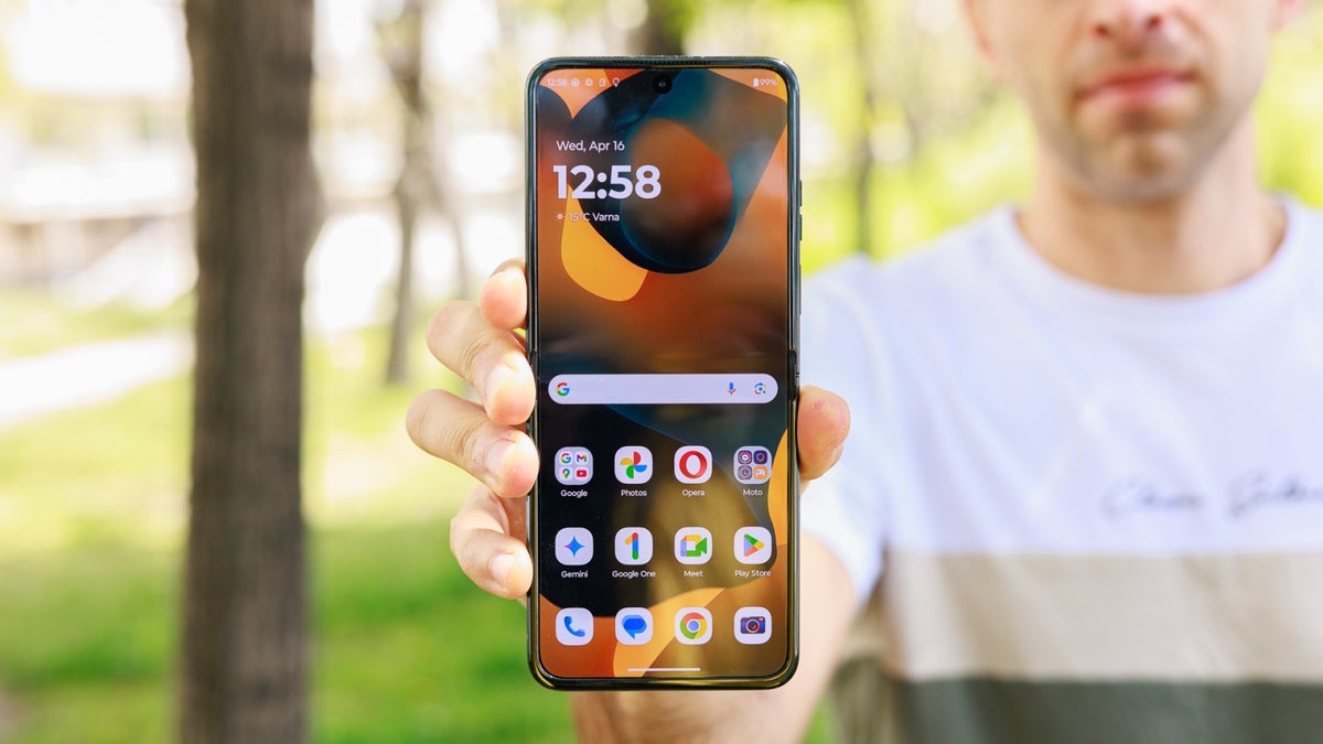 Motorola Razr Ultra (2025)