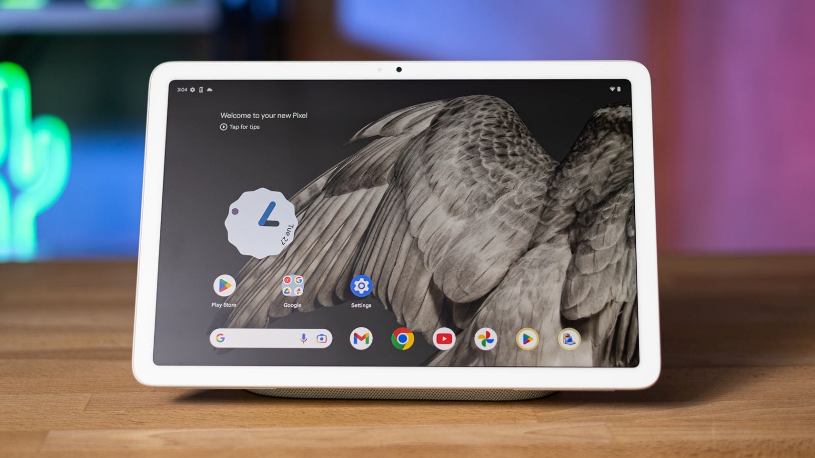 If you're smart, Best Buy will let you save big on the Google Pixel Tablet this week
