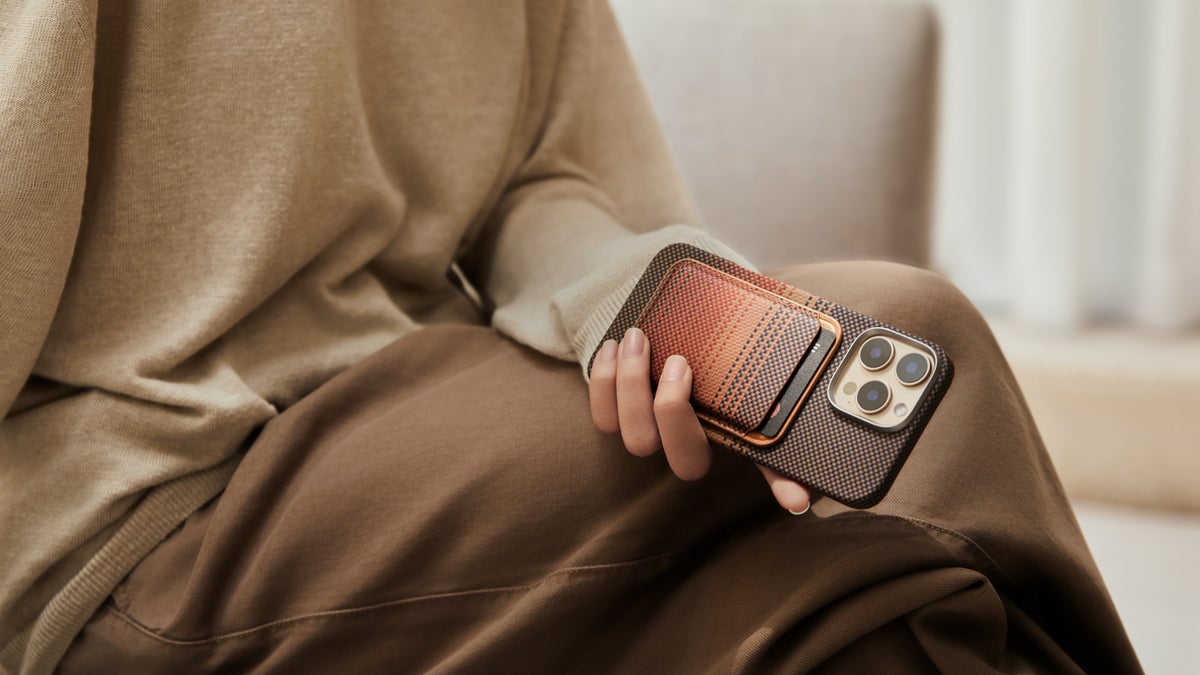 Extreme durability, unmissable style — Pitaka’s new Cadmyra material is excellent for MagSafe wallets!