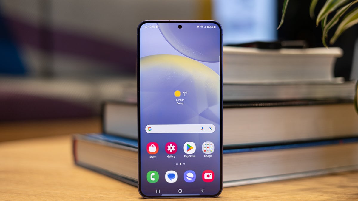 Google Messages camera gallery interface