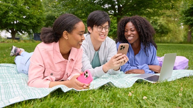 Study finds that Americans want to ditch pricey phone plans, and one feature is tipping the scales