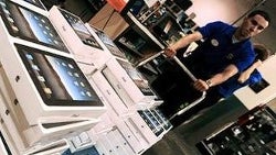 Best Buy to start selling iPad 2 after 5 pm on March, 11th