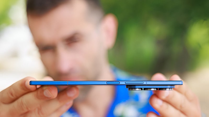 This is why Samsung Galaxy Z Fold 7 units aren’t unfolding fully
