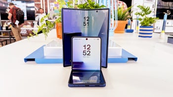 Samsung reports its Galaxy Z Fold 7 sets preorder record in the US with the Flip 7 close behind
