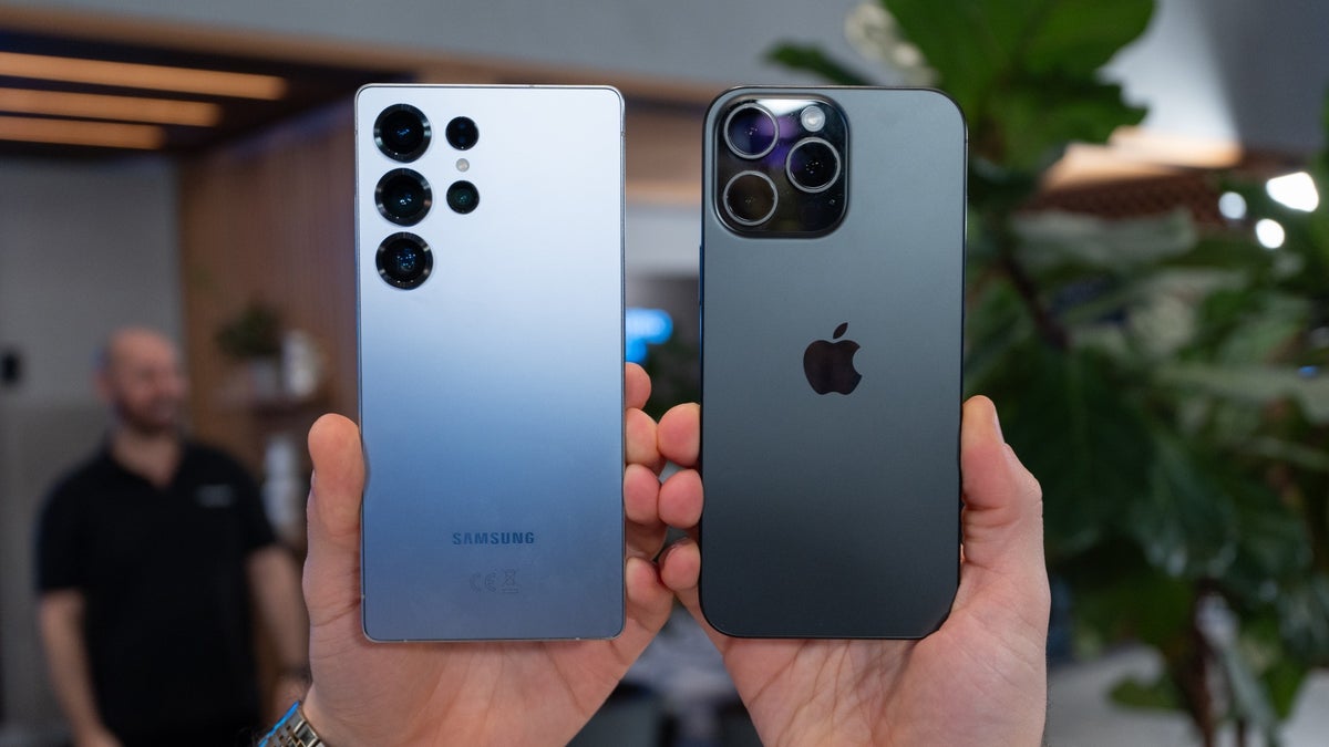 Samsung Galaxy S25 Ultra and iPhone 16 Pro Max