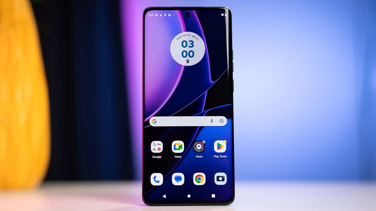 Motorola Edge (2023)