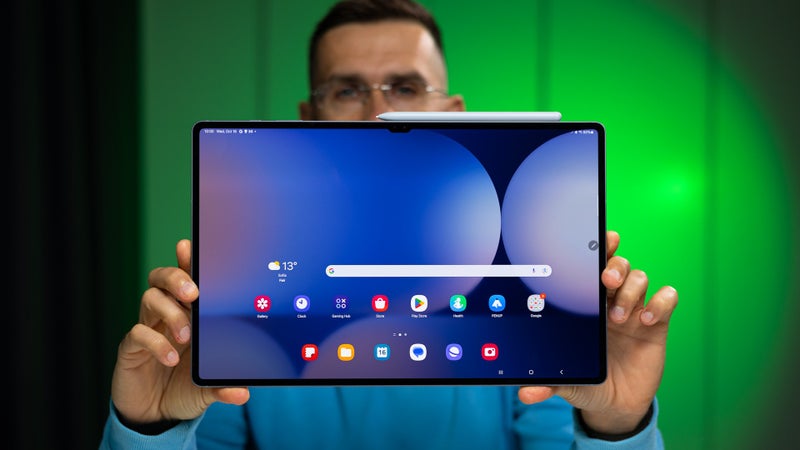 Reserve Samsung’s upcoming Galaxy tablets now and score early-bird discounts