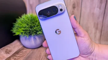 Finicky charging, overheating, and heft: some Pixel 10 series early adopters aren't impressed