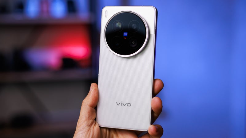 This phone may cram in two 200MP cameras to challenge the Galaxy S26 Ultra