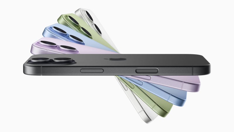 Apple quietly made the 'vanilla' iPhone 17 so good that I couldn't care less about the iPhone Air