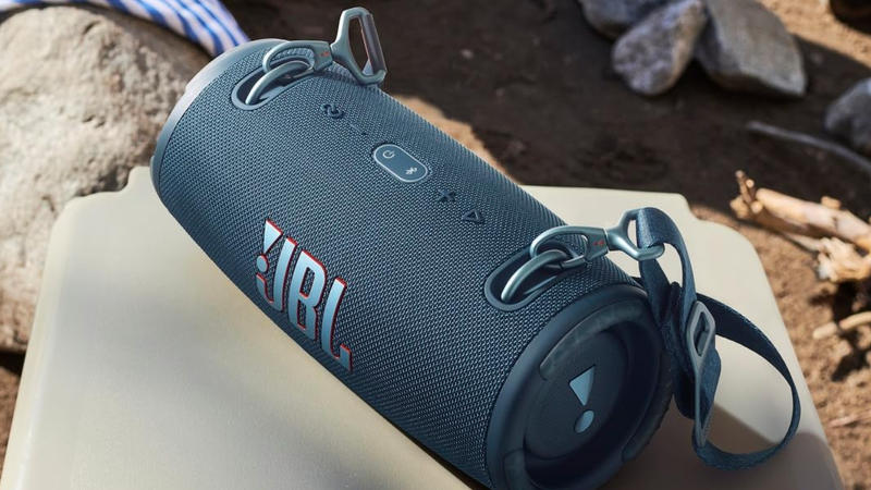 The bass-heavy JBL Xtreme 3 is now way more attractive at 33% off