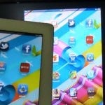 Apple iPad 2 Digital AV Adapter Demonstration