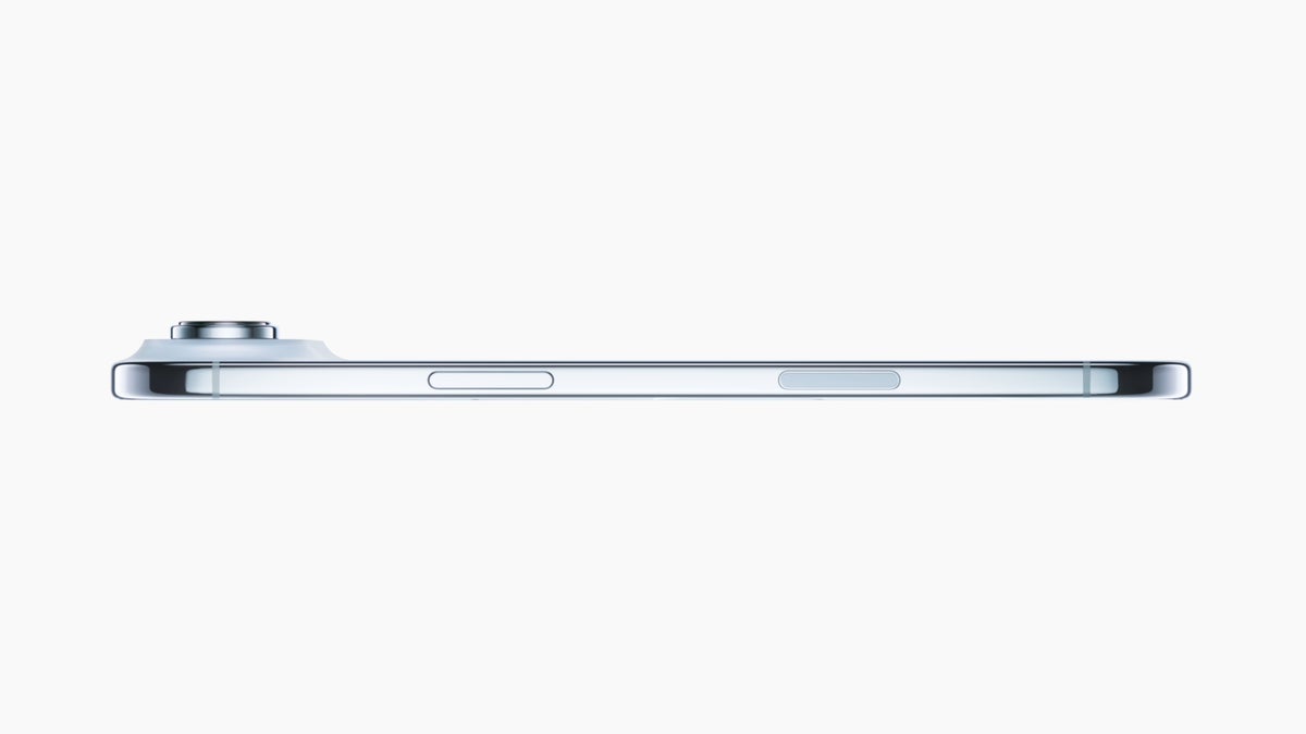 Side view image of the iPhone Air