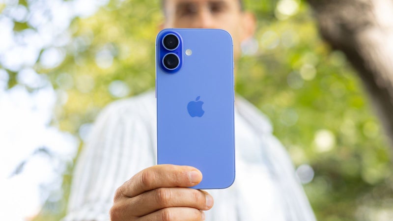 Apple's 'vanilla' iPhone 16 comfortably ruled the world ahead of the iPhone 17's launch