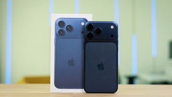 How can the iPhone 17 Pro be dumb and delicate yet still popular?