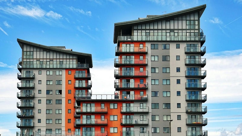 Your apartment's Wi-Fi is the next battleground for Verizon, T-Mobile, and AT&T