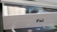 iPad 2 delivery times now over a month