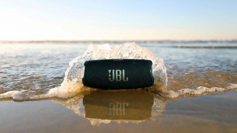 Popular JBL Charge 5 is flying off the shelves in this bestselling bargain