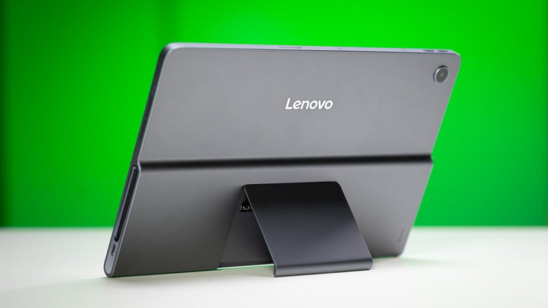 The well-rounded Lenovo Tab Plus just dropped under $200 at Amazon