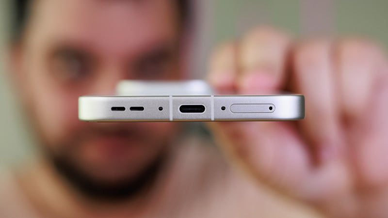 I’ve only charged this flagship four times in a week, and it’s not an iPhone or a Galaxy