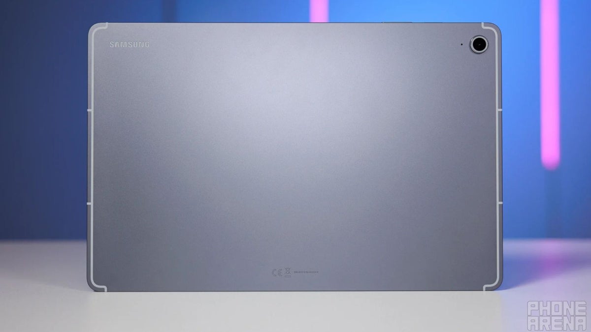 Amazon is selling the gargantuan Samsung Galaxy Tab S10 FE+ mid