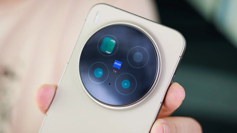 Vivo X300 Pro Camera Score revealed: Now that's a proper zoom