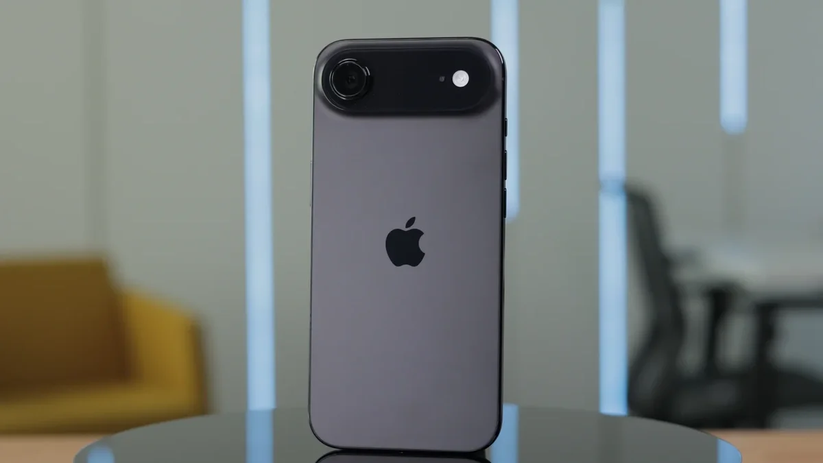 Apple pulled iOS 26.2 beta 1 from some iPhones – and here