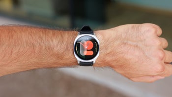 At an unprecedented $100 off, the Samsung Galaxy Watch 8 is an unbeatable holiday bargain right now