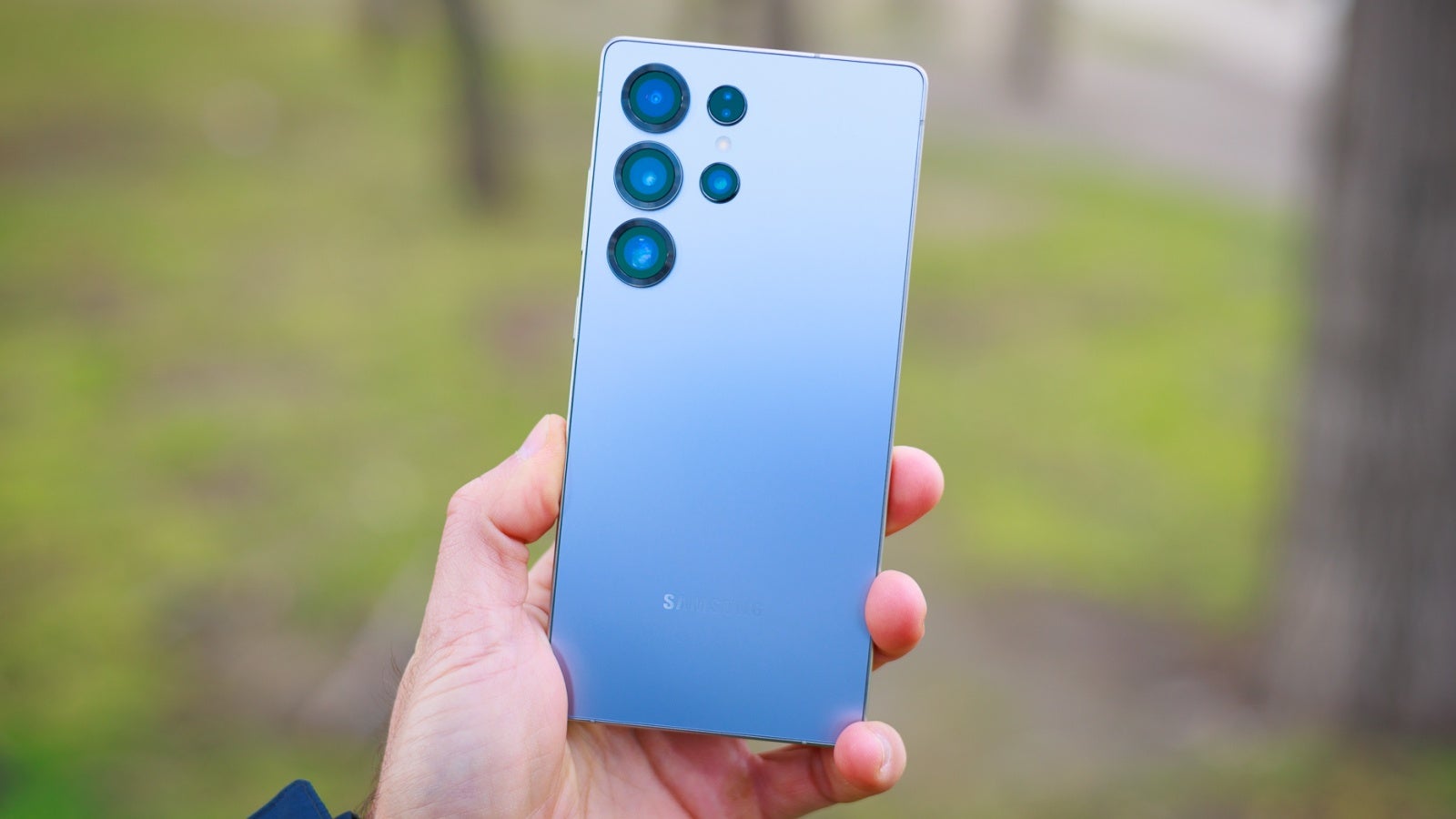 Galaxy S25 Ultra: O topo de gama Android e os seus potenciais descontos