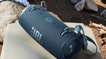 Extremely loud JBL Xtreme 3 drops by $110 at Walmart