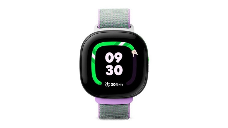 Still looking for the perfect Christmas gift for your kid? Get the Fitbit Ace LTE at 44 percent off!