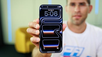 U.S. Apple iPhone buyers now prefer this carrier while running away from another provider